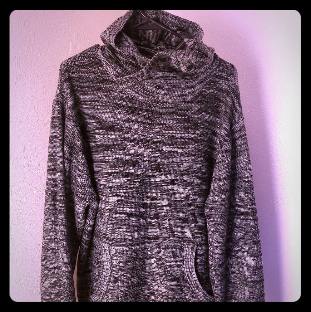 HUGE New York Partial Cowl Hoodie - XL